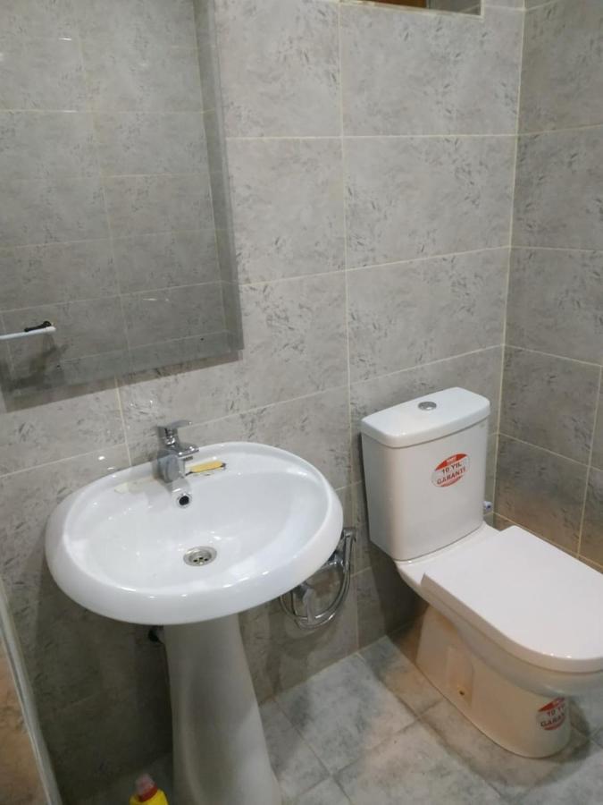 Hostel One لنكران المظهر الخارجي الصورة
