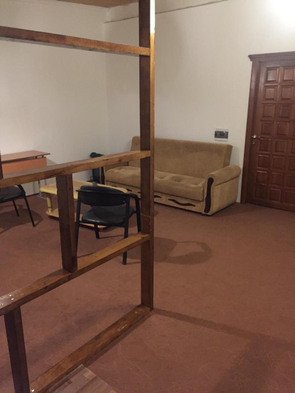 Hostel One لنكران المظهر الخارجي الصورة